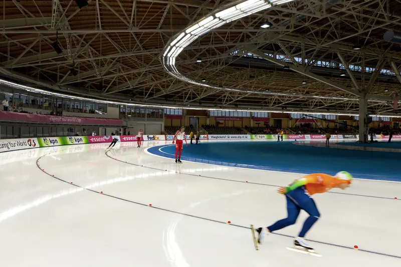 Gallery view of Eisschnellaufhalle
